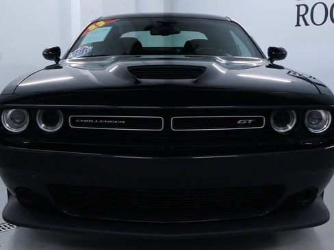 Used 2023 Dodge Challenger GT image 2