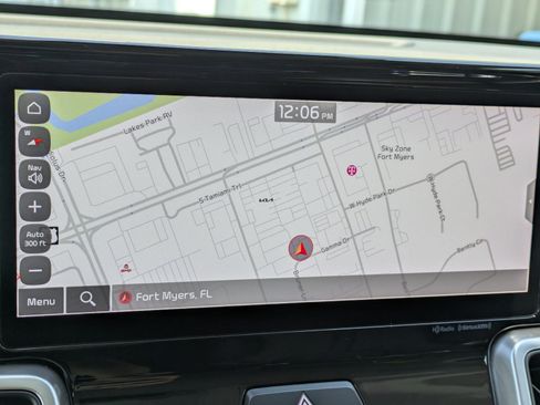 Certified 2023 Kia Sorento S FWD image 22