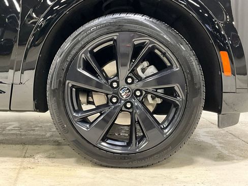 Used 2025 Buick Envision Sport Touring image 11