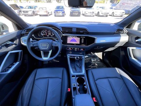 Certified 2024 Audi Q3 2.0T Premium w/ Convenience Package image 3