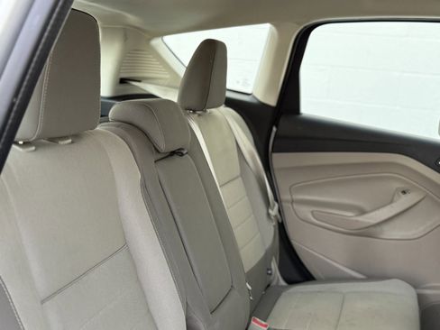 Used 2015 Ford C-MAX SE image 24