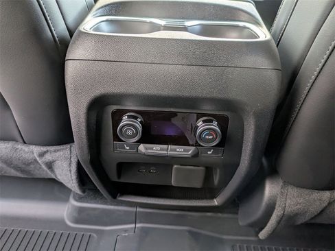 New 2026 Buick Enclave Avenir image 11