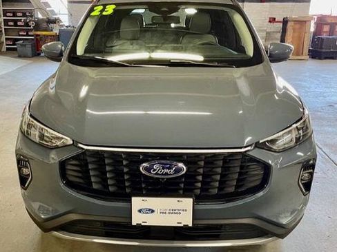 Certified 2023 Ford Escape Platinum image 2