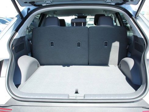 New 2024 Hyundai Ioniq 5 SEL image 16