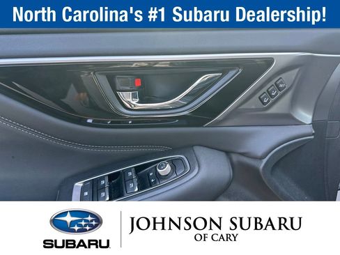 Used 2021 Subaru Outback Limited image 19