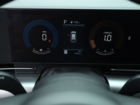 Used 2025 Hyundai Kona SEL image 28