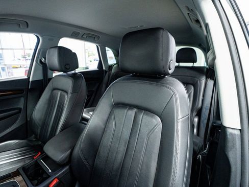 Used 2019 Audi Q5 2.0T Premium image 39