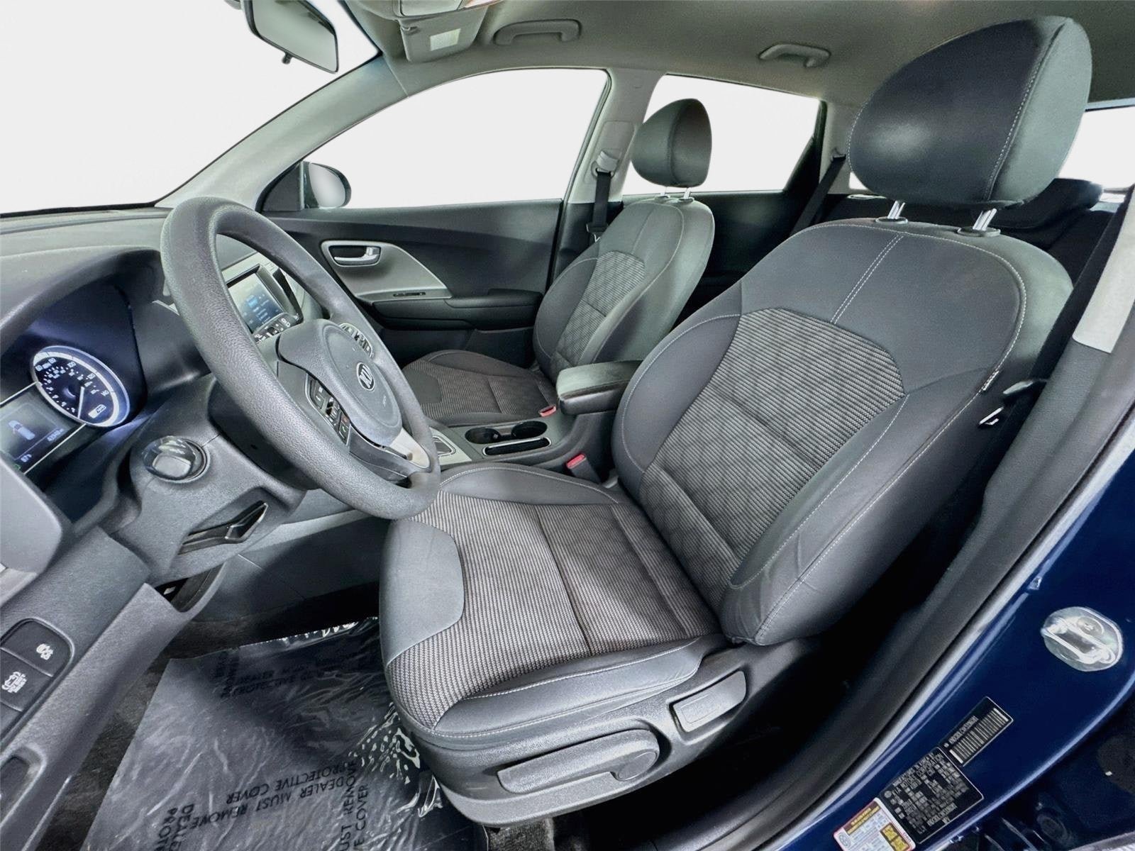 Used 2019 Kia Niro LX FWD image 11
