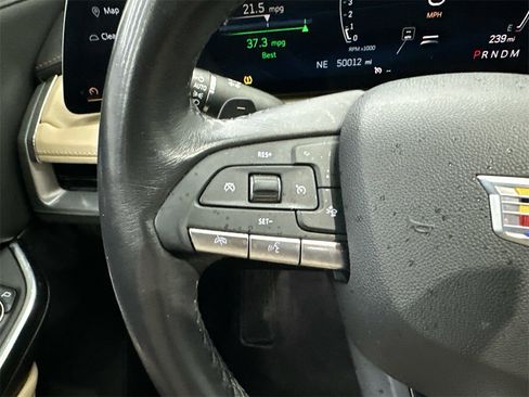 Used 2024 Cadillac XT4 Premium Luxury image 27