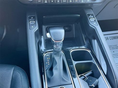 Used 2022 Kia Telluride EX image 16