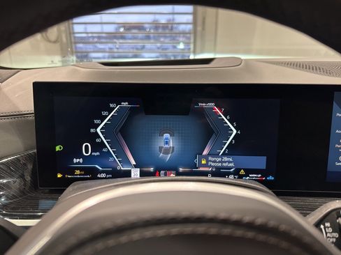 Used 2026 BMW X5 xDrive40i image 28