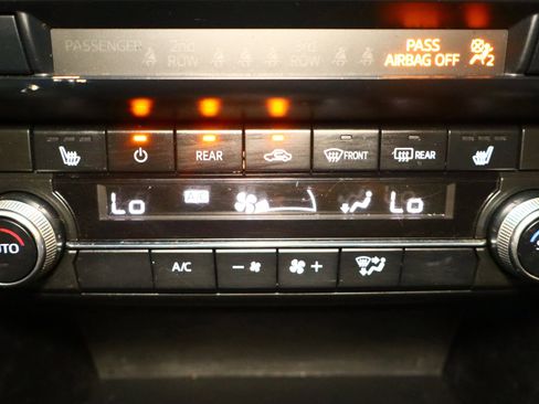 Used 2023 MAZDA CX-9 Touring image 24