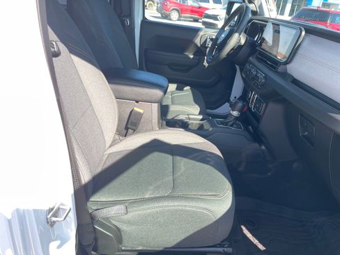 Used 2024 Jeep Wrangler Sport image 18
