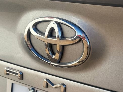 Used 2023 Toyota Camry XSE image 31