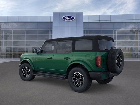 New 2025 Ford Bronco Outer Banks image 4