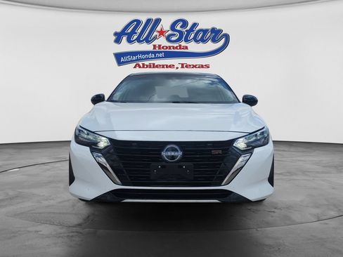 Used 2024 Nissan Sentra SR FWD image 8