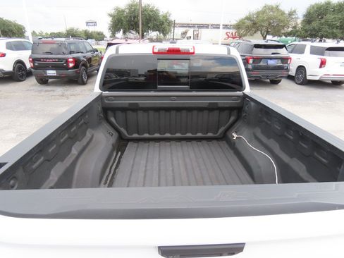 Used 2024 Chevrolet Colorado LT w/ LT Convenience Package RWD image 14