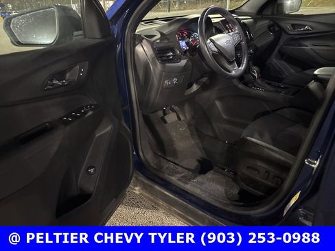 Used 2022 Chevrolet Equinox RS w/ LPO, Cargo Package image 11