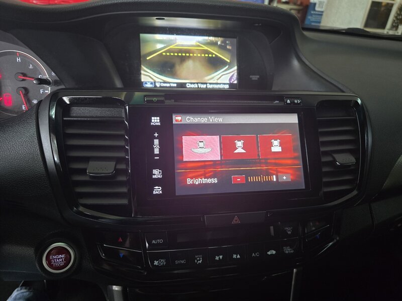 Used 2017 Honda Accord EX image 18