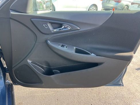 Used 2024 Chevrolet Malibu LT image 31