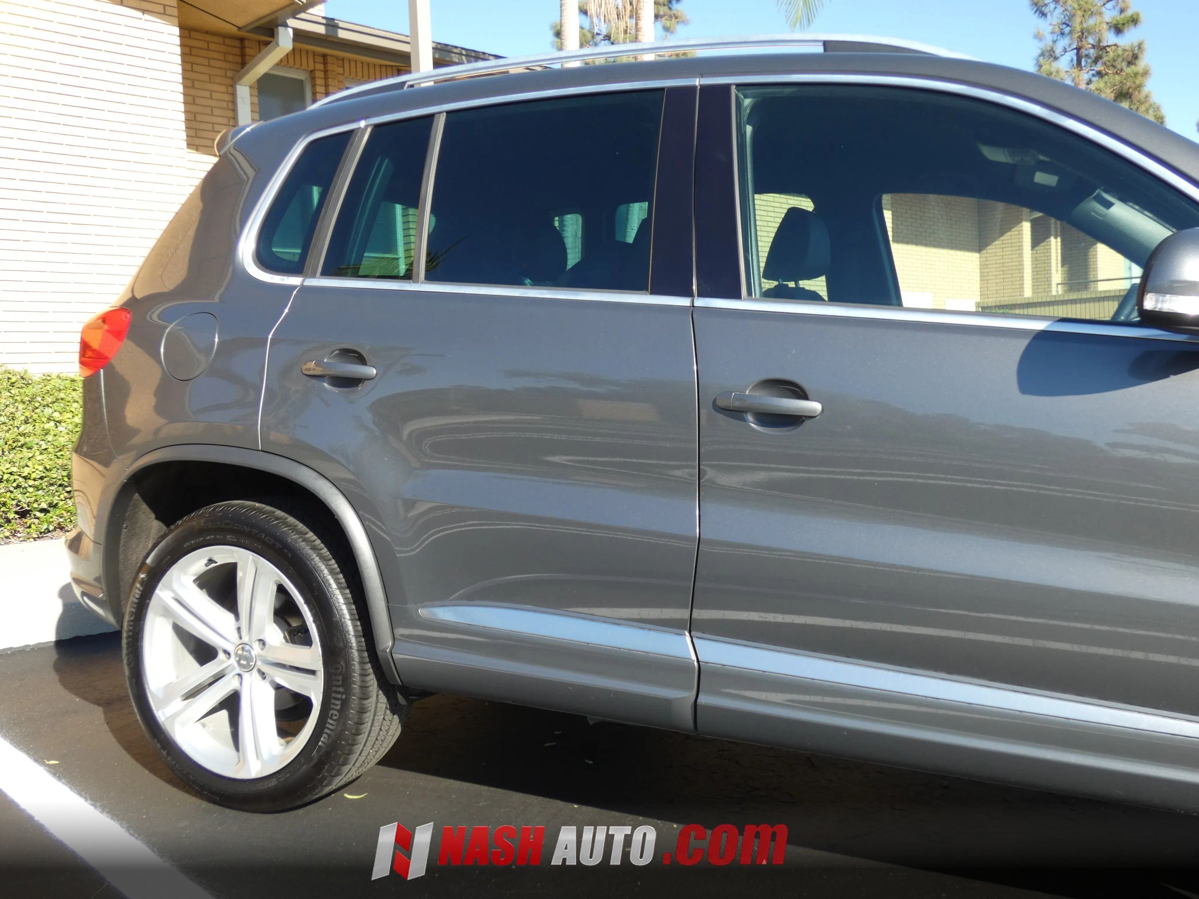 Used 2016 Volkswagen Tiguan R-Line FWD image 8