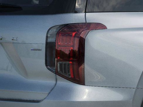 Certified 2025 Hyundai Palisade SEL image 10