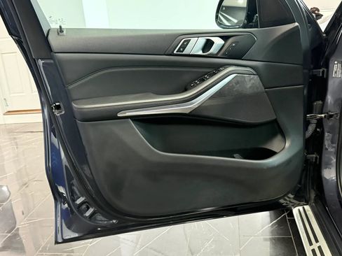 Used 2019 BMW X5 xDrive40i w/ Convenience Package AWD/4WD image 7