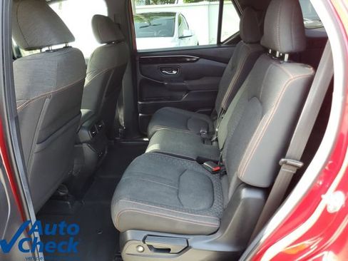 Used 2024 Honda Pilot Sport image 10