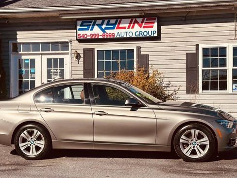 Used 2017 BMW 330i xDrive Sedan image 1