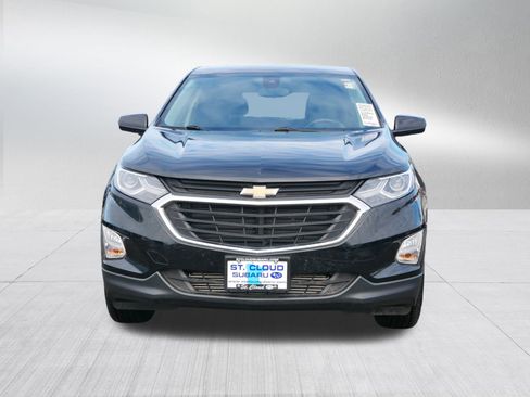 Used 2020 Chevrolet Equinox LT image 2