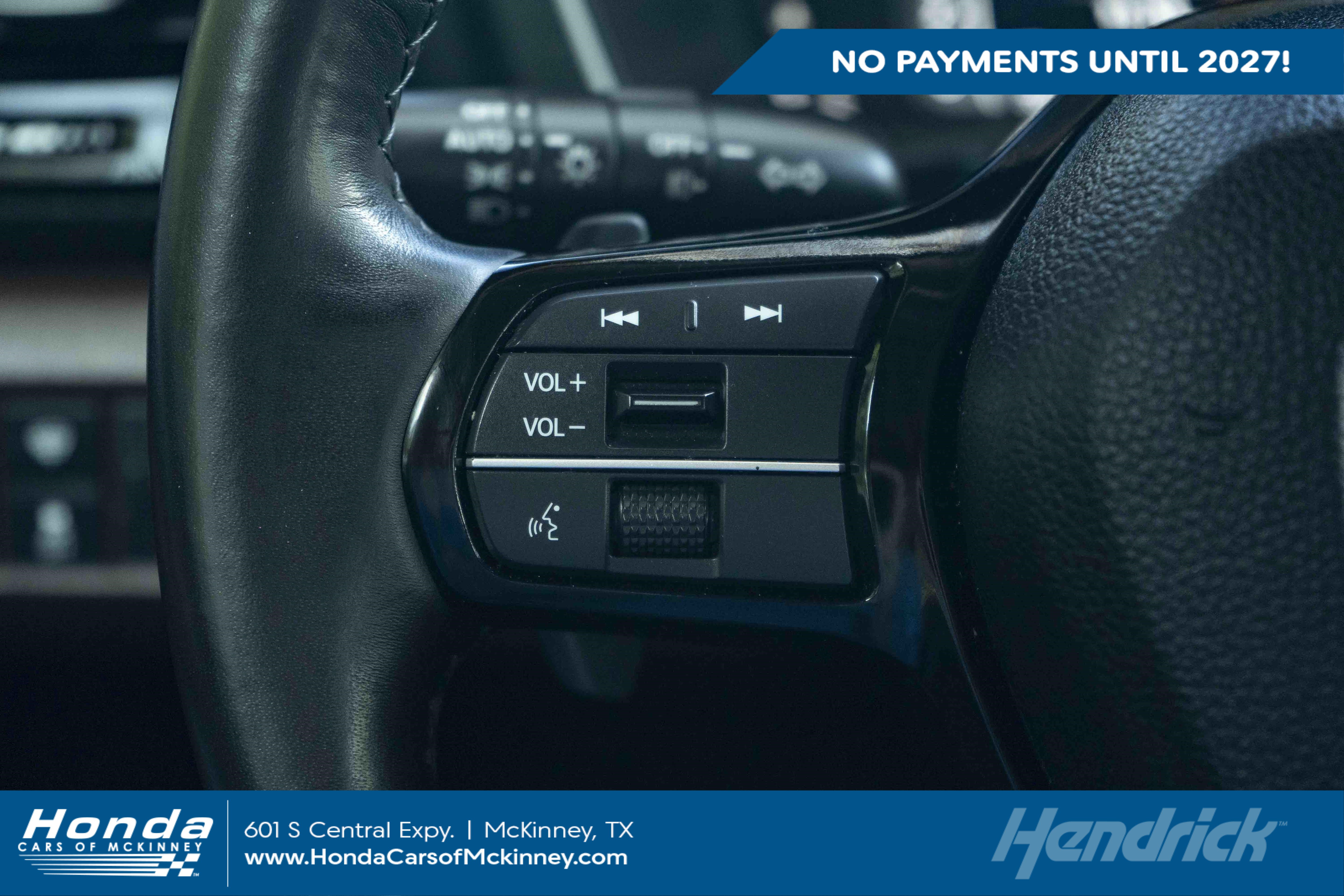 Used 2025 Honda Pilot Elite image 1