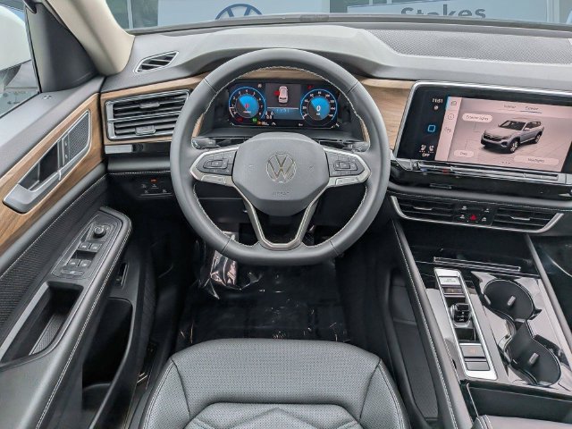 New 2026 Volkswagen Atlas SE FWD image 17