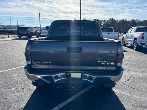 Used 2015 Toyota Tacoma PreRunner image 7