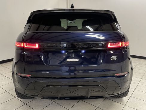 Used 2022 Land Rover Range Rover Evoque SE image 5
