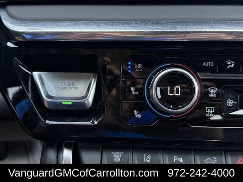 Used 2026 GMC Sierra 2500 Denali Ultimate AWD/4WD image 24