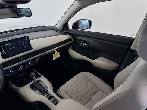 New 2026 Honda HR-V LX image 22