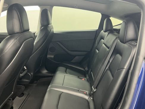 Used 2022 Tesla Model Y Performance image 10