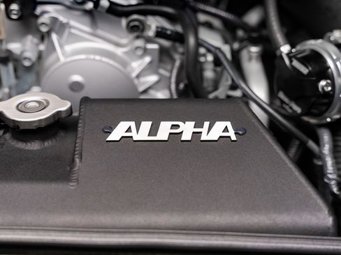 Used 2020 Nissan GT-R Premium AWD/4WD image 7