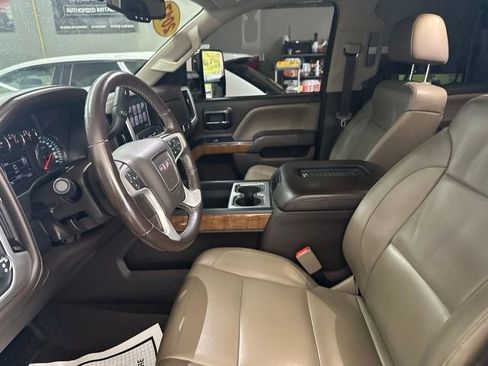 Used 2017 GMC Sierra 1500 SLT w/ SLT Premium Package AWD/4WD image 12