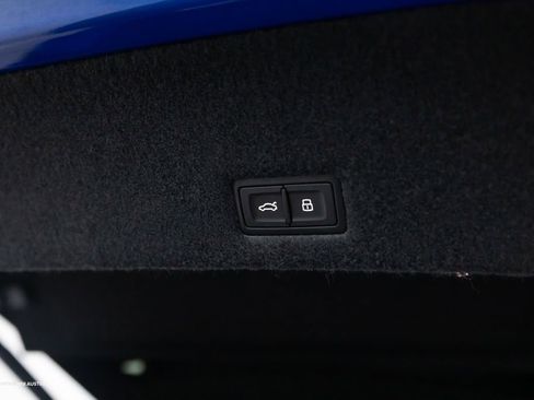 Used 2024 Lamborghini Urus Performante image 13