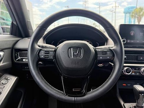 Used 2024 Honda Civic Sport image 15