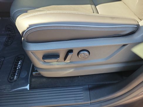 Used 2026 INFINITI QX80 Luxe w/ Exterior Package AWD/4WD image 16