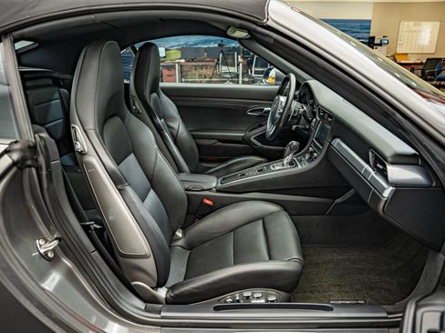 Used 2012 Porsche 911 Carrera S RWD image 40