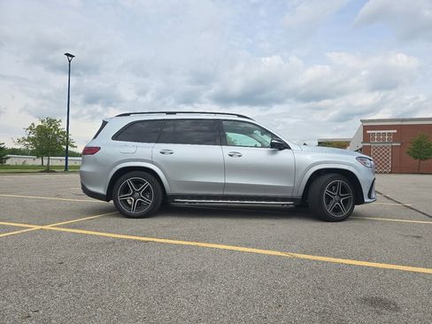 Used 2026 Mercedes-Benz GLS 450 4MATIC image 18
