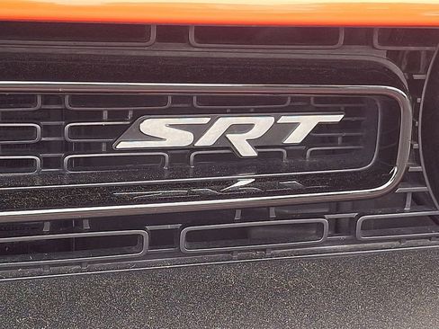 Used 2016 Dodge Challenger SRT RWD image 30