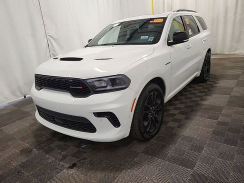 Used 2025 Dodge Durango R/T w/ Blacktop Package AWD/4WD image 2