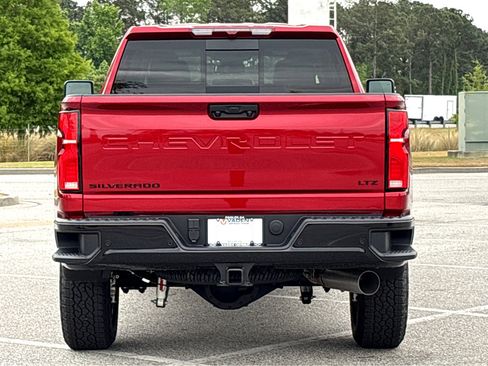 New 2026 Chevrolet Silverado 2500 LTZ w/ LTZ Plus Package AWD/4WD image 17