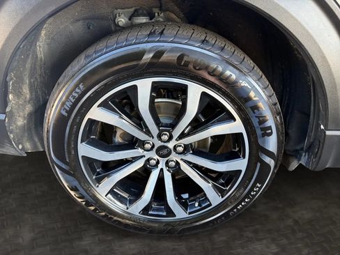 Used 2020 Ford Explorer ST w/ Premium Technology Package AWD/4WD image 41