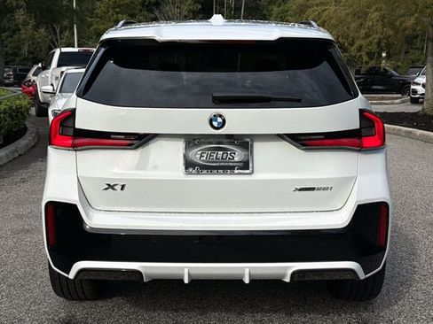 Used 2026 BMW X1 xDrive28i w/ Technology Package AWD/4WD image 4