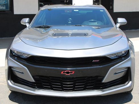 Used 2019 Chevrolet Camaro SS RWD image 2